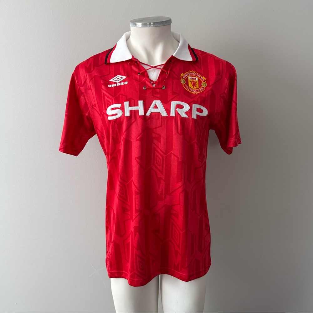 Eric Cantona Manchester United New Men’s Retro Vintage Red Umbro Soccer Jersey